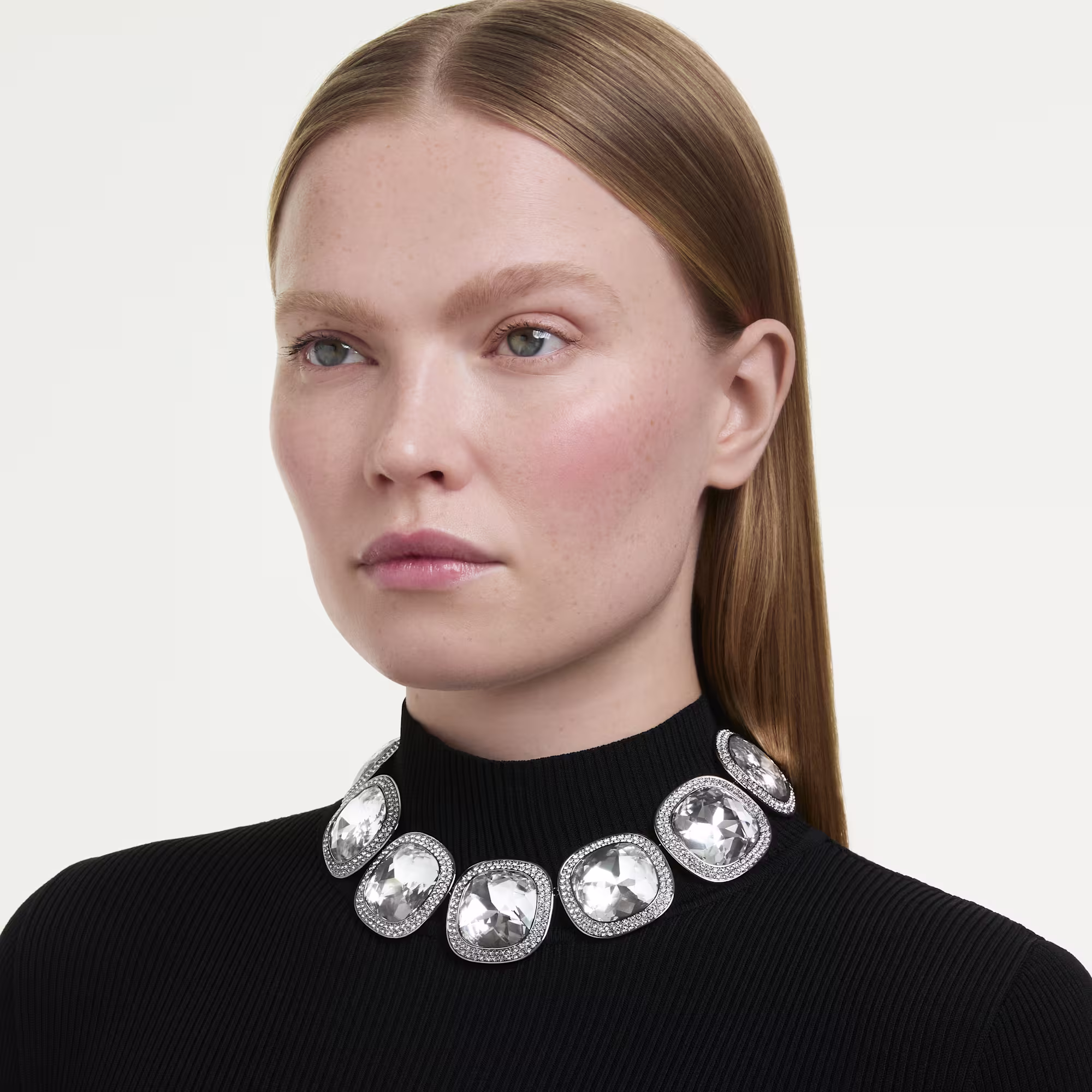 Una Angelic choker